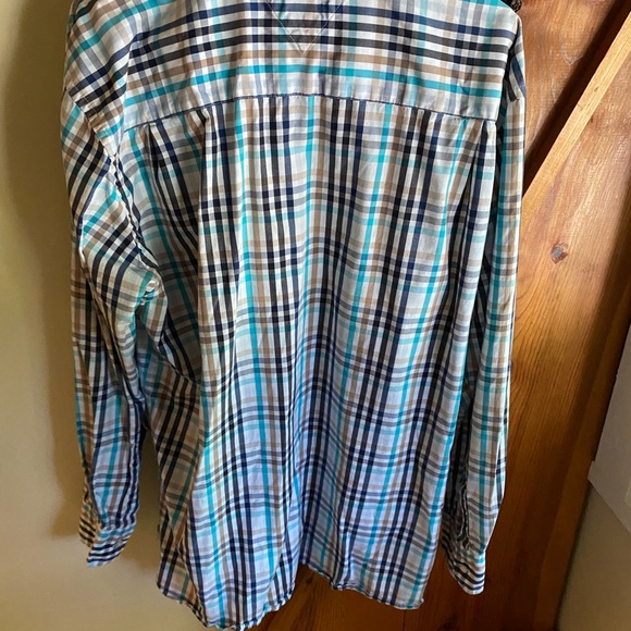 Tommy Hilfiger plaid button down - Picture 2 of 3